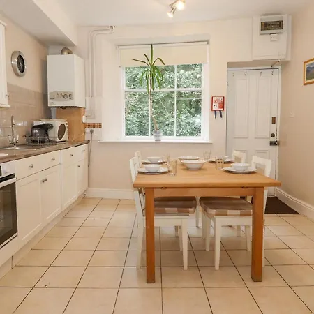 Riverbank Apartamento *